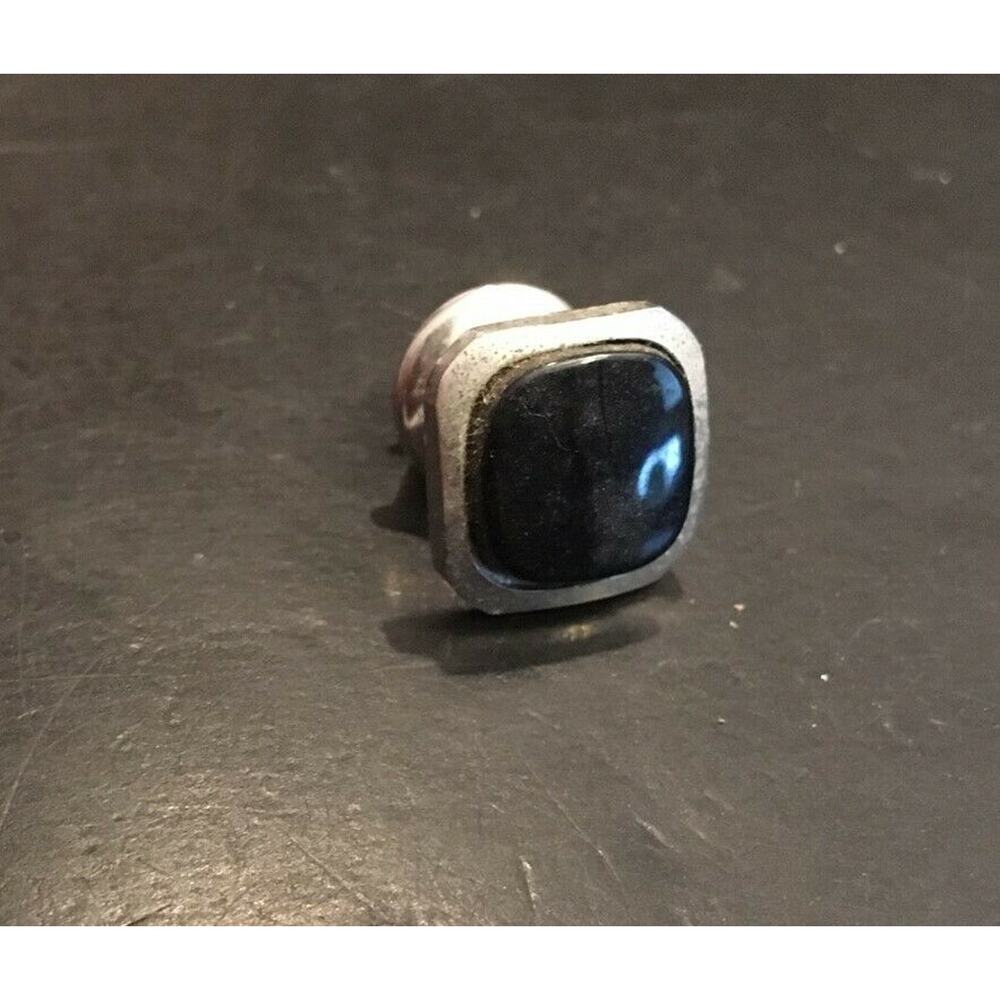 VTG Silver Tone Tie or Lapel Pin